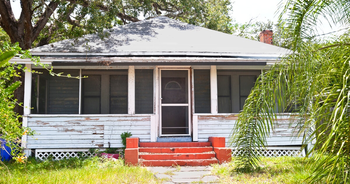 How Much Do You Lose Selling a House As Is?